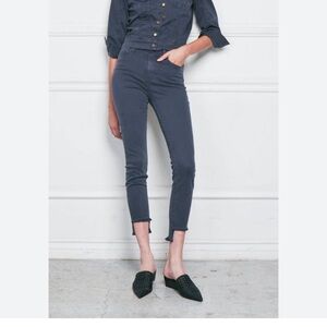 Felicite Bye Bye skinny jeans cropped size 30 in grey/charcoal w/ raw hem